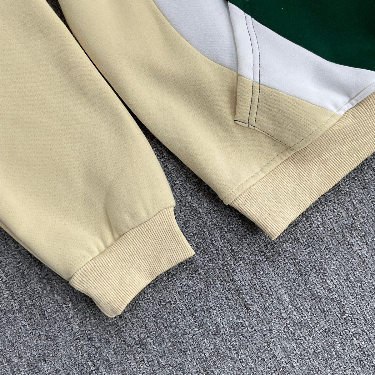 Rhude Jumper Sweater with Windproof Hood and Insulated Set