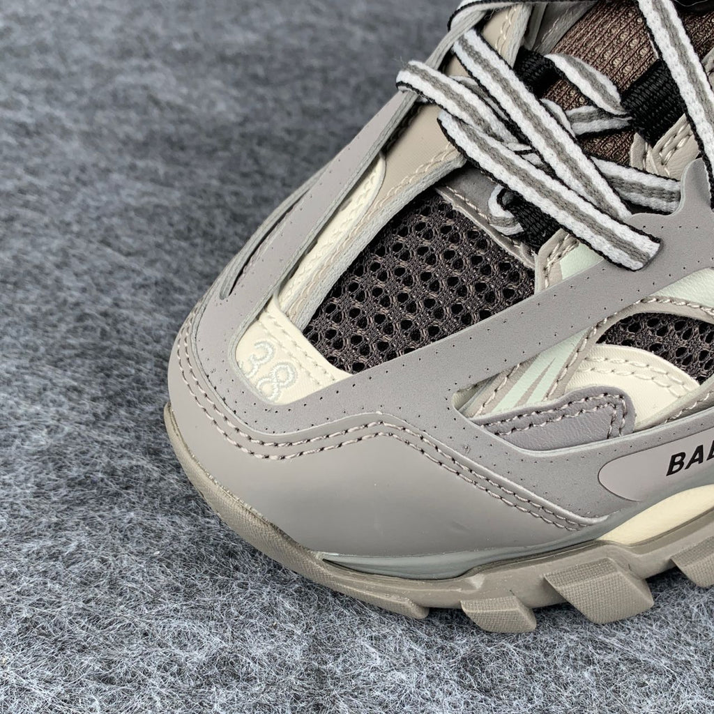 Balenciaga Wmns Track LED Sneaker 'Grey White'