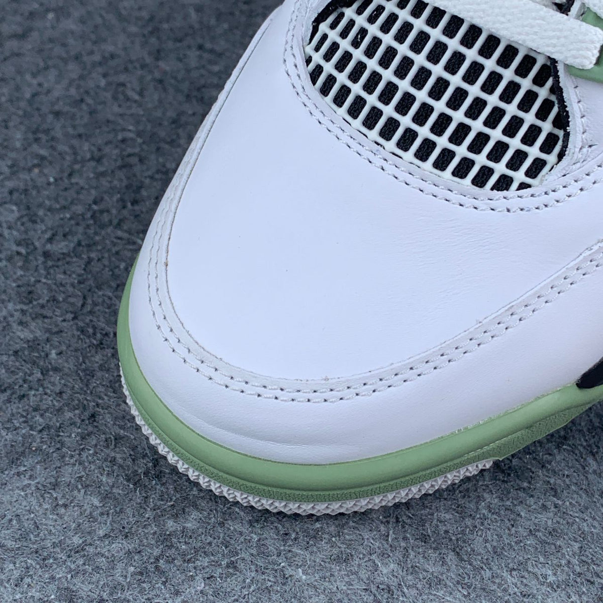 Wmns Air Jordan 4 Retro 'Seafoam'