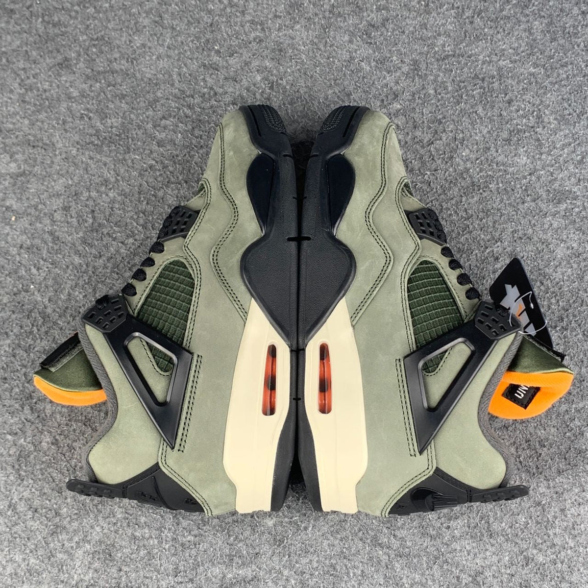 Undefeated x Air Jordan 4 Retro 2025