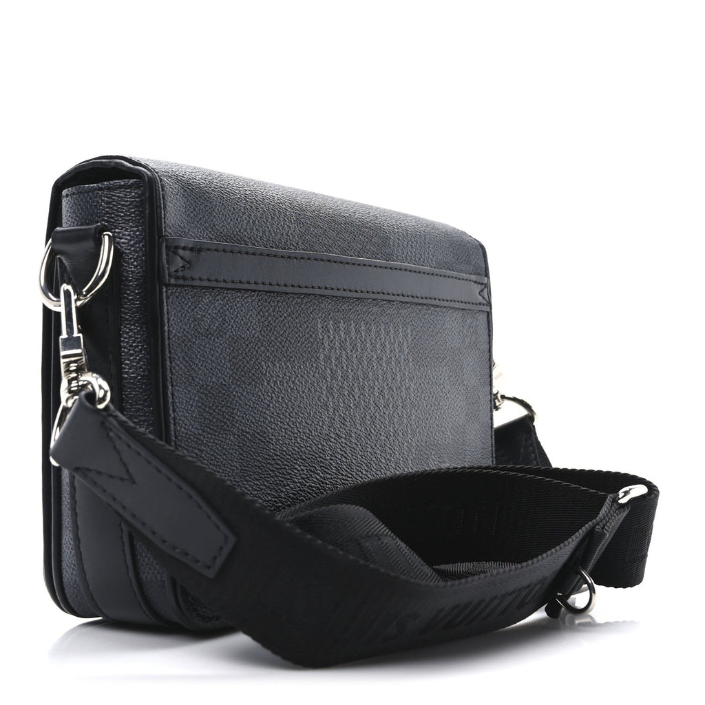 Damier Graphite 3D Studio Messenger