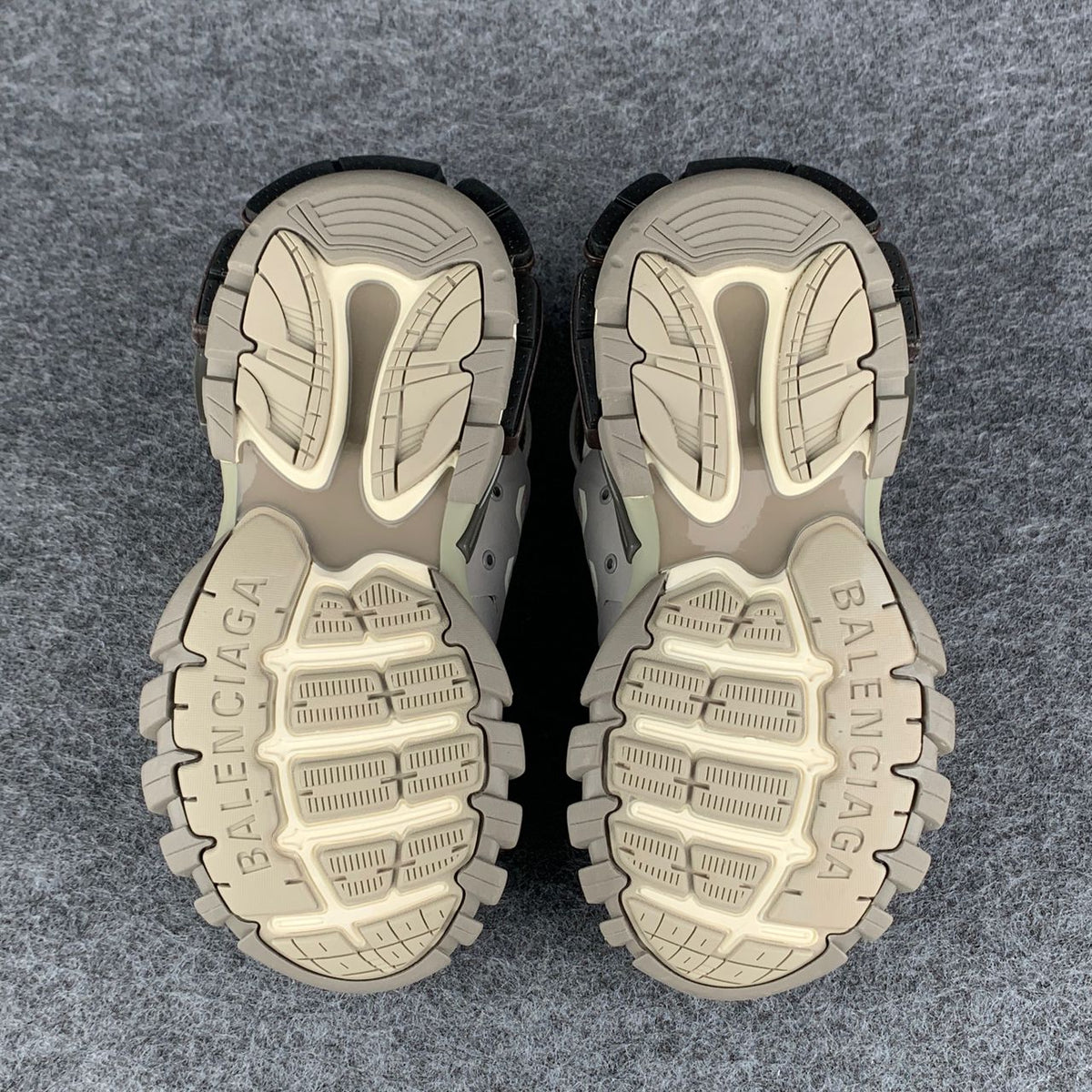 Balenciaga Wmns Track LED Sneaker 'Grey White'