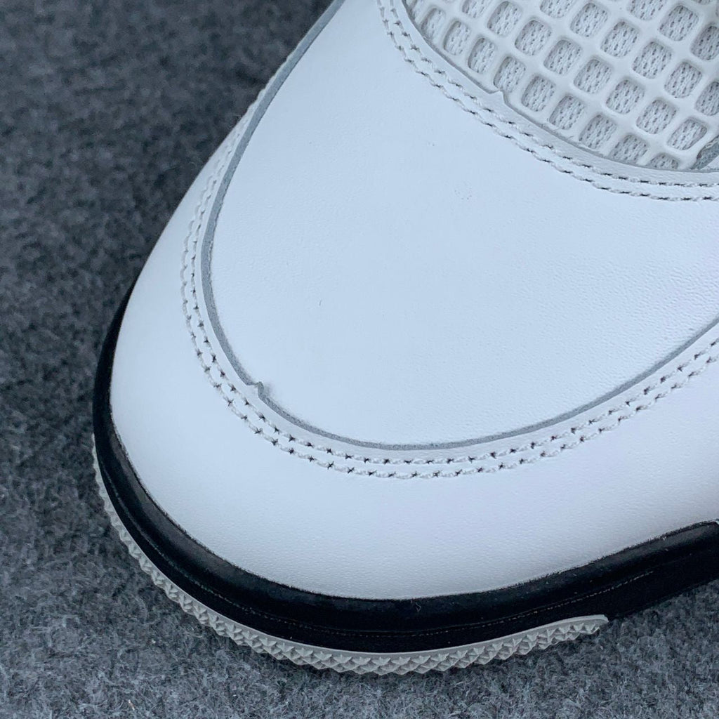 Air Jordan 4 Retro OG 'White Cement' 2025