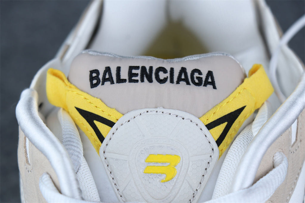 Balenciaga Wmns Runner Sneaker 'Beige'