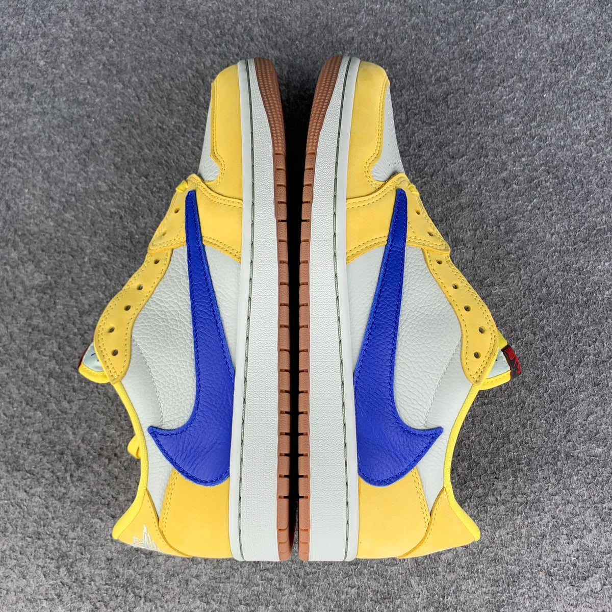 Travis Scott x Wmns Air Jordan 1 Retro Low OG SP 'Canary'