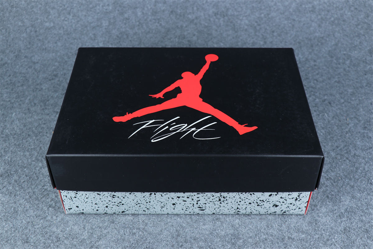 Air Jordan 4 Retro 'Military Blue' 2024